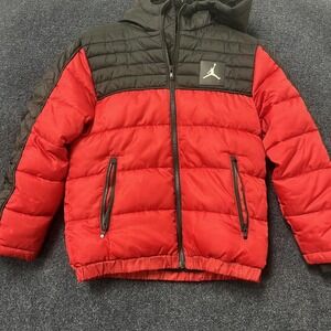 Jordan Jacket Boys Medium Red Black Hooded Puffer Coat Jumpman Zip Pockets